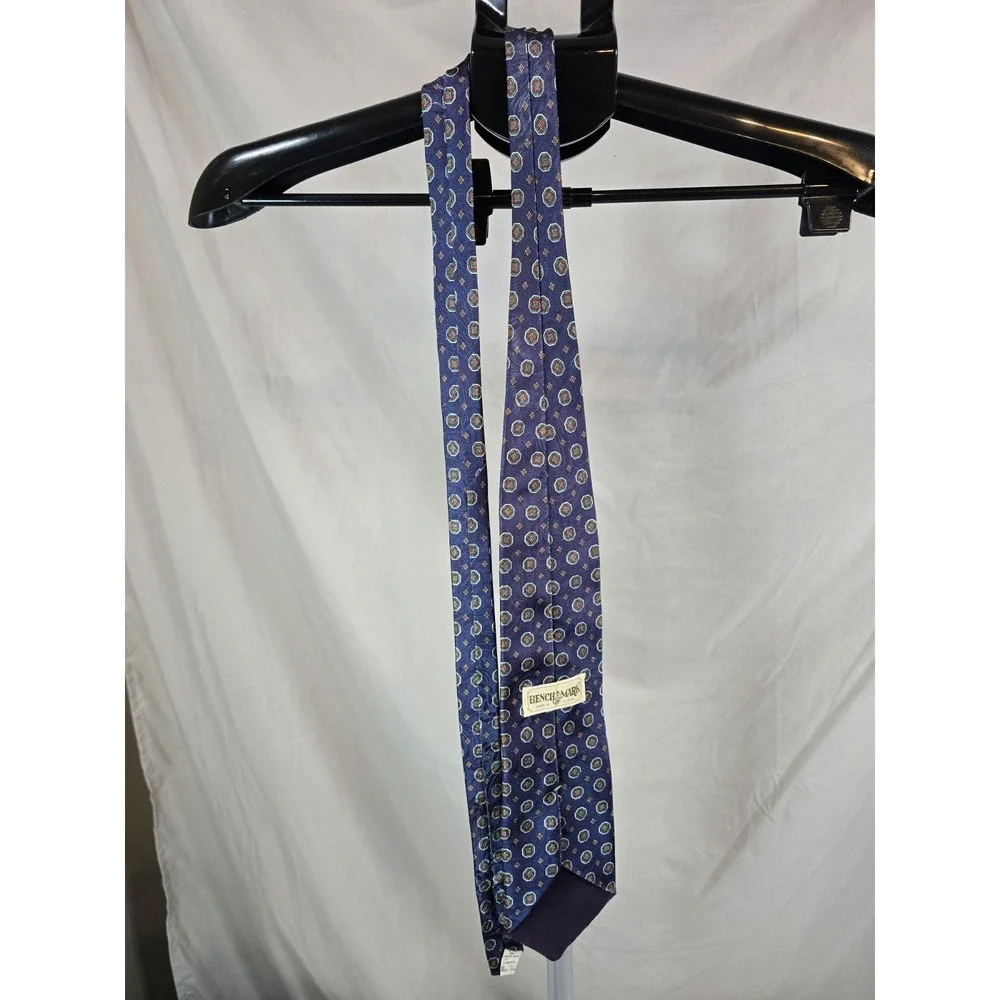 Vintage‎ Bench Mark Mens Suit Tie, Made In USA , Micro Fiber, Sexy